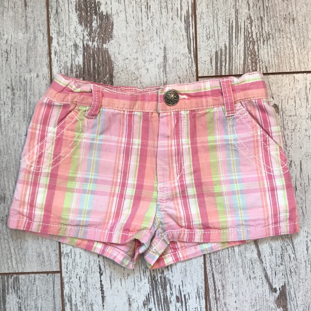 Pink Shorts - Picture 2 of 8